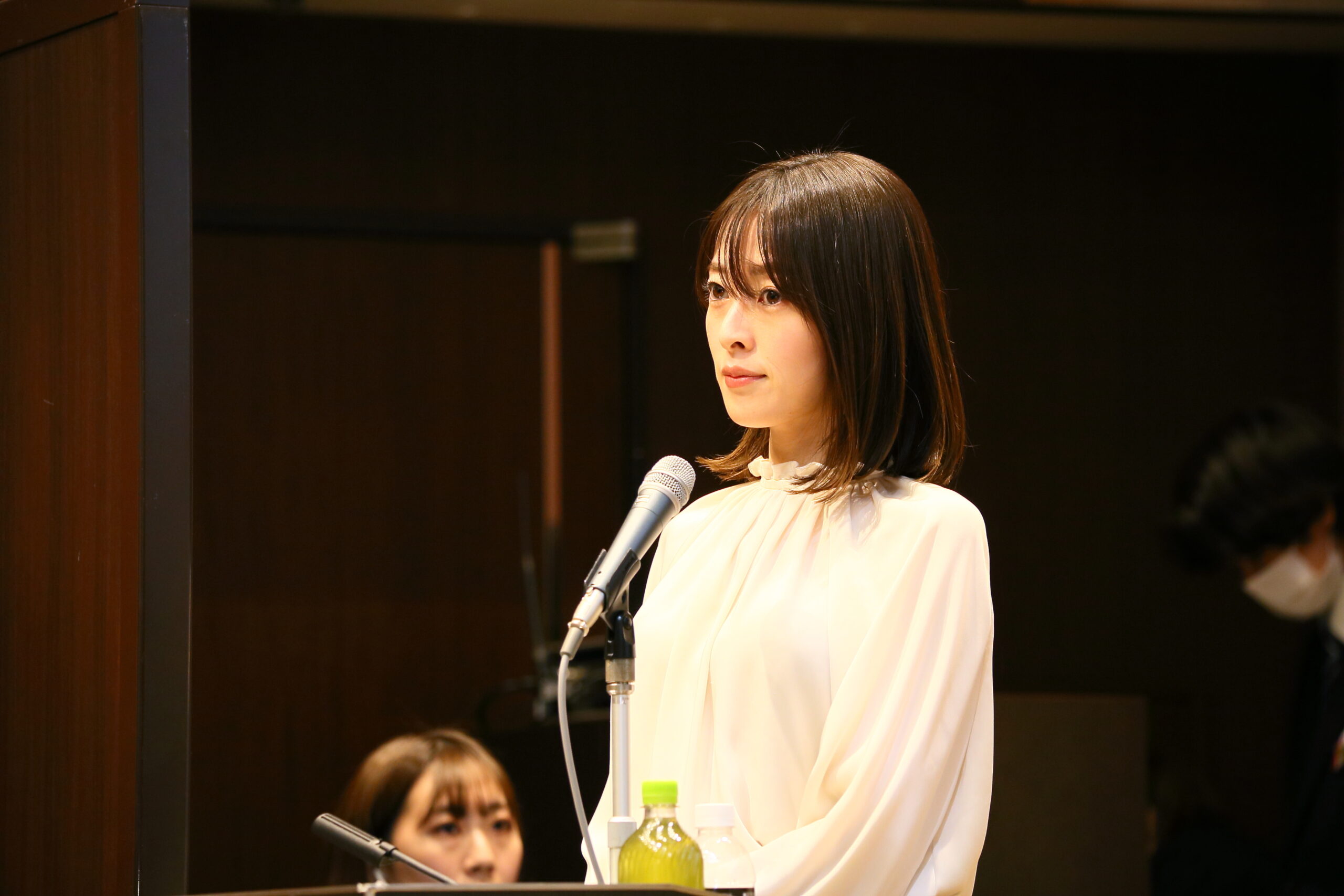 石沢綾子が「北海道データセンターセミナー」の司会を務めさせていただきました。