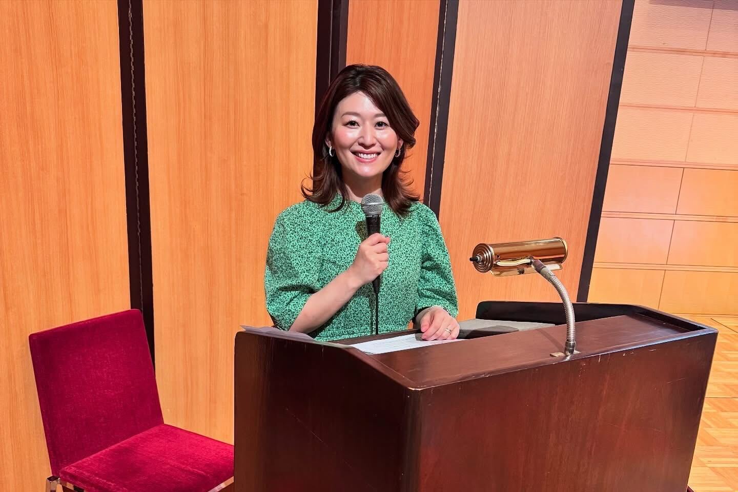国井美佐が司会を務めました